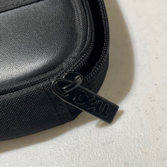 DELL Zip Around Portable CD/DVD/Computer Accessory Cushioned Travel Case 7" - Picture 7 of 11